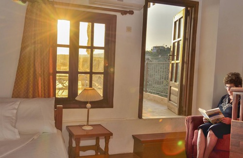Milia House | Sea view between the richness of the Cretan Nature