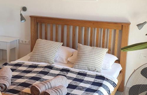 Jelsa House | Sea view Eco house with private pool, 250m to beach - Falcon View Hvar
