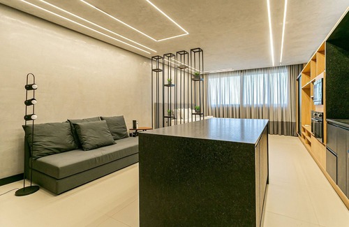 Centro Apartment | SEA VIEW | Foodhall | 450m from Shopping #CA42