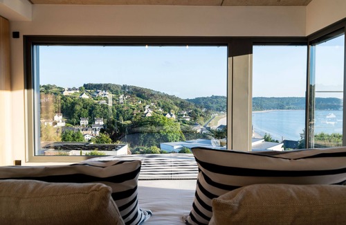 Saint-Michel-en-Greve Villa | SEA VIEW VILLA