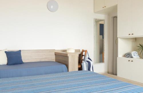 Saline Sadun Apartment | Sea View Home -Bilocale Angolo Cottura Vista Mare 4 pax