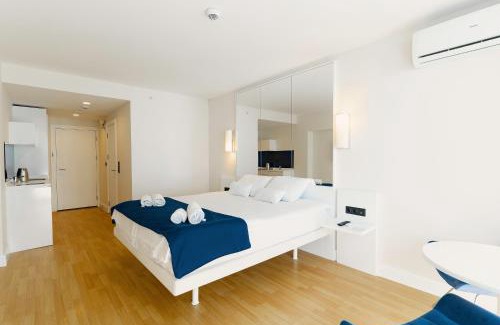 New Boulevard Apartment | Sea View Hotel On the Seaside