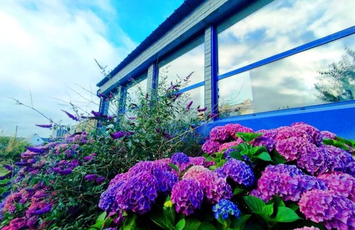 Le Conquet House | Sea view house with pool and games room
