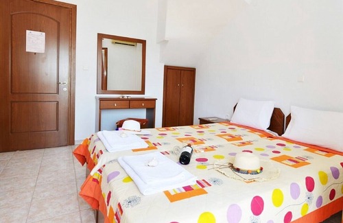 Chrisi Ammoudia Apartment | Sea View Maisonette Apartment with A/C, only 300 Meters from the Beach !