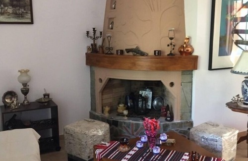 Kiveri House | Sea view maisonette
