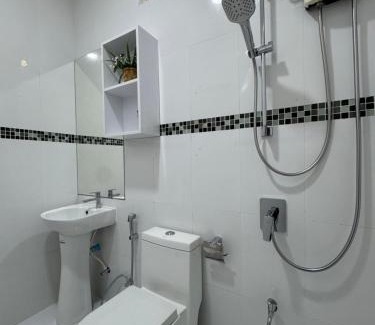 Meedhoo House | Sea View