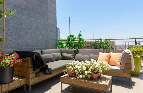 Tel Aviv Apartment | Sea View Penthouse In The Heart Of The City