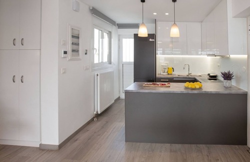 Varkiza Apartment | Sea view penthouse in Vari by GHH