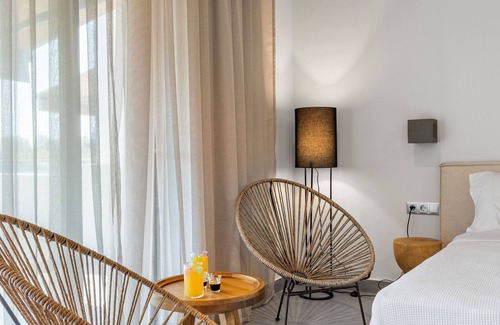 Episkopos House | Sea View Suite First Floor