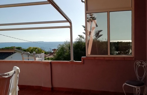 Torre del Pozzo Apartment | Sea view terrace and garden relaxation in green spaces