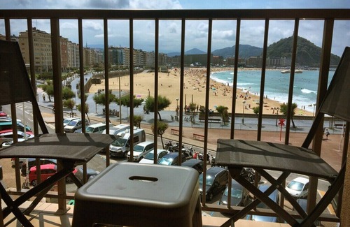 Gros Apartment | ☀️Sea Views from 4 Balconies ☀️ Walk Score 90 ☀️A/C☀️