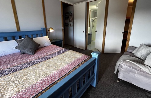 Preston Beach House | 🏖️ SEA VIEWS & SUNSETS @ DEJA VIEW, PRESTON BEACH - SLEEPS 12