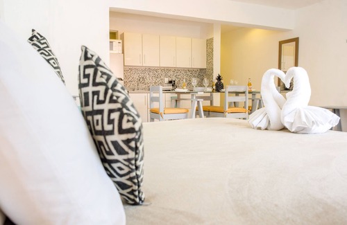 Zazil-ha Apartment | Sea views, the best location, few steps from the beach, with beautiful terrace