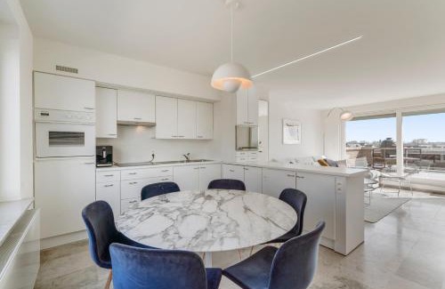 Sint-Idesbald Apartment | Seabald Ongelofelijke Penthouse met dakterras