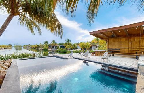 Placencia Villa | Seabird - Villa 28