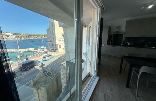 St. Paul's Bay Apartment | Seabreeze Apartments Flat 2 By Homely Malta!