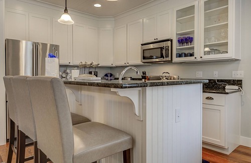 Seabrook House | Seabrook's Best Times Beach House, a quiet and spacious home!
