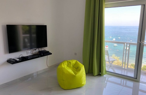 Tower Road Apartment | Seafront 2 Bedroom Apartment in Sliema