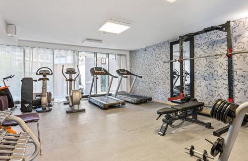 Tjuvholmen Apartment | Seafront apartment at Aker Brygge OSLO