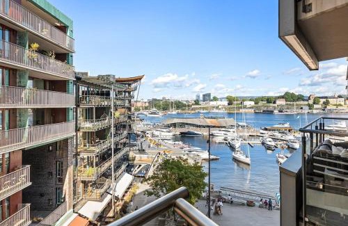 Tjuvholmen Apartment | Seafront apartment at Aker Brygge OSLO