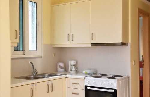 Kiveri Apartment | Seafront apartment in Kiveri, near Nafplion.