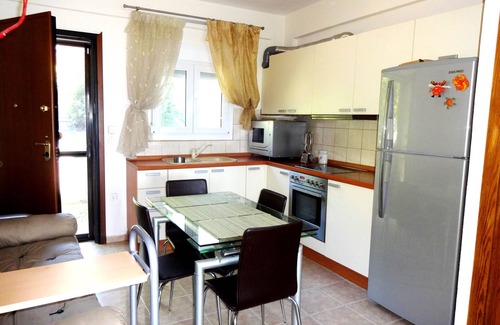 Halkidiki House | Seafront family beach house