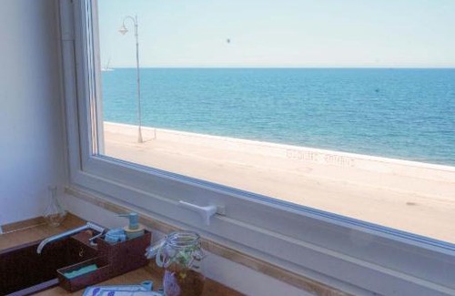 Molfetta Apartment | Seafront Holidays & Workstays