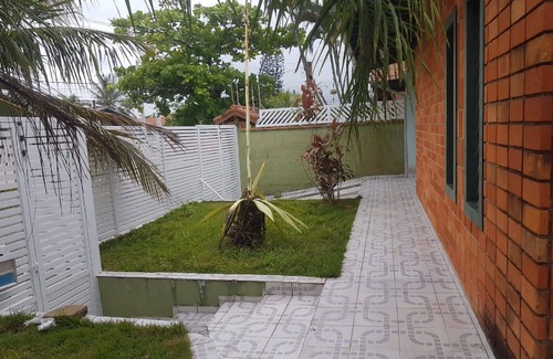 Parque Oasis House | Seafront house 200 meters from the beach in Peruíbe