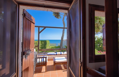 Santa Margherita di Pula House | Seafront house with private access to the sea. Completely renovated in 2016