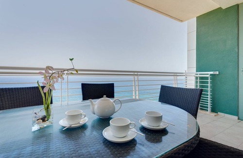 Sliema Apartment | Seafront LUX Apartment wt Pool, Upmarket Area