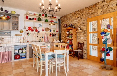 Miskovici Cottage | Seafront stone house with a pool