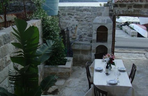 Drazin Vrt House | Seafront Stone House, Kotor Perast 3