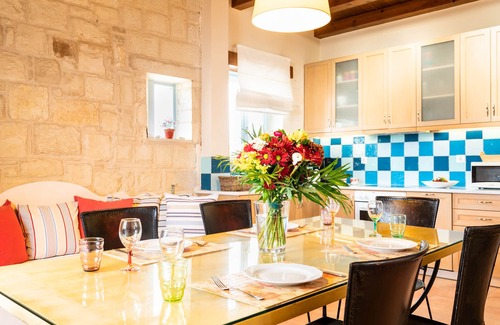 Rapaniana Villa | Seafront villa w/private adults & kids pool, ping pong table & bbq area