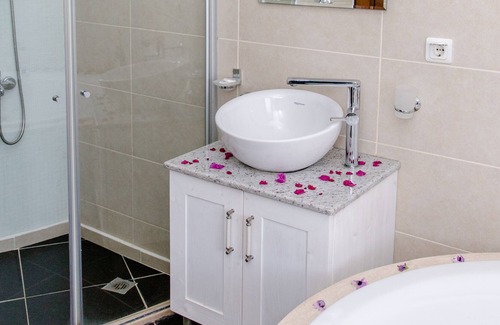Kas Villa | Seafront Villa with beach platforms & private pool on the Peninsula