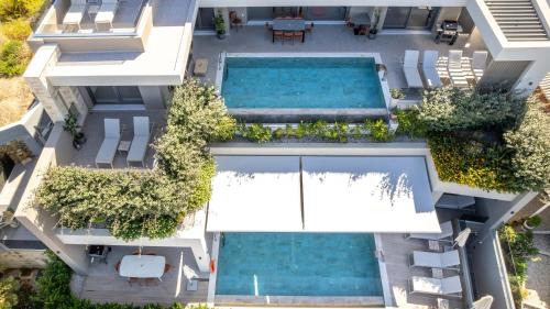 Kato Galatas Villa | Seafront villas I "Free" Heated pools & 100m to Sea
