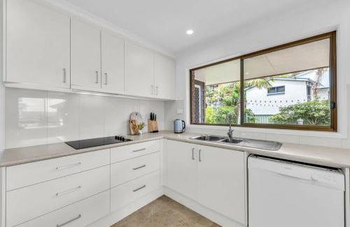 Pambula Beach House | Seaglass at Pambula Beach