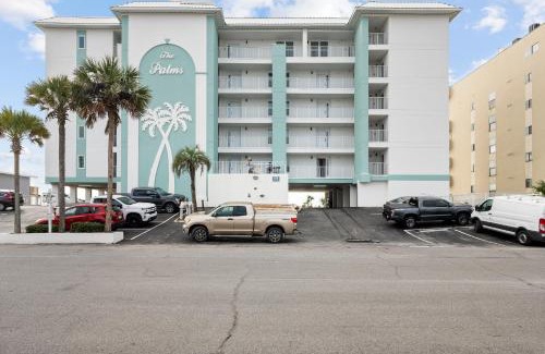 Fort Walton Beach Apartment | SeaGlass - Oceanfront with expansive balcony