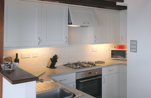 Saint John Cottage | SEAGULLS NEST, family friendly, with a garden in Whitsand Bay