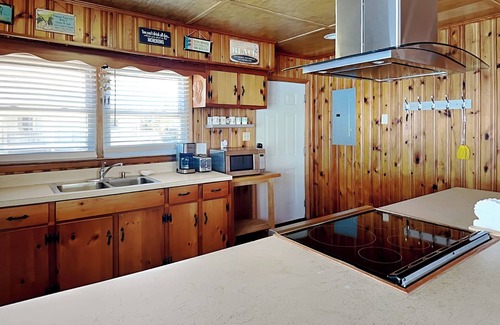 Topsail Beach House | Seahorse Sound | Soundfront + Dock, Gorgeous Views