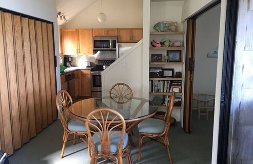 Princeville Condo | Sealodge J7 - 2BR/2BA, 2nd Floor Prime End Unit, Spectacular Oceanfront Views