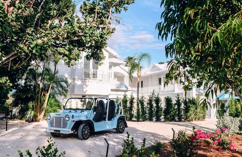 Captiva House | SeaOatsCaptivaIsland: Private Waterfront Estate, Beach, Pool, Dock & Pickleball