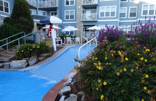 Diamond Beach Condo | Seapointe Village Diamond Beach NJ - First floor, lobby level location.
