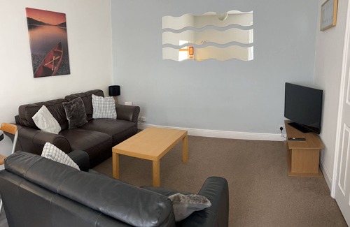 Hele Apartment | searock 6 lovely and contempory one bedroom apartment sleeps 4 max level walking