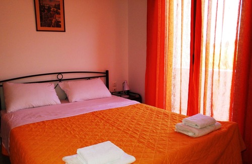 Skala Neon Kidonion House | Seaside House 2 bedrooms, Lesbos Island Greece