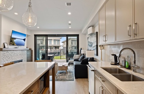 Black Creek House | Seas the Day at THE BEACH HOUSE