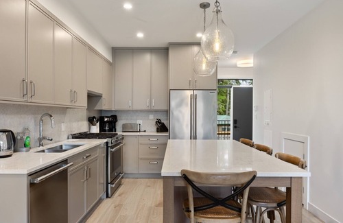 Black Creek House | Seas the Day at THE BEACH HOUSE