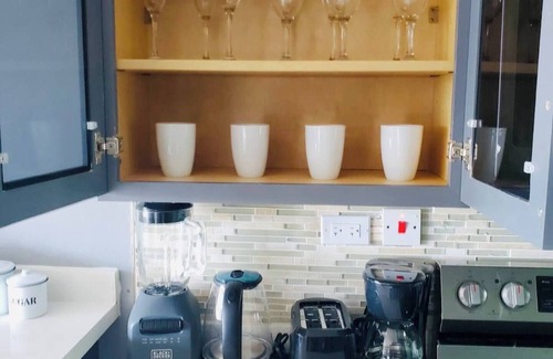 Portmore Condo | “Seas the Day.”Cozy Beachfront escape in Portmore.