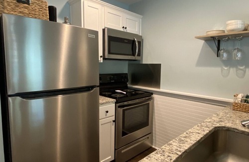 Leesville Apartment | Seas The Day on Lake Murray SC