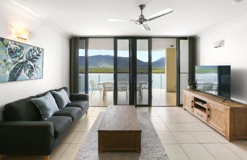 Cairns Central Business District Apartment | Seascape