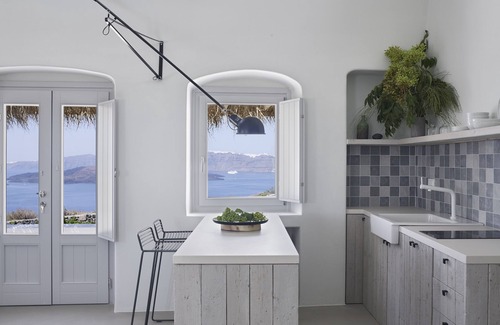 Akrotiri Apartment | Seascape Suite 1, Akrotiri